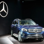 Mercedes GLS - Blue - Front and side